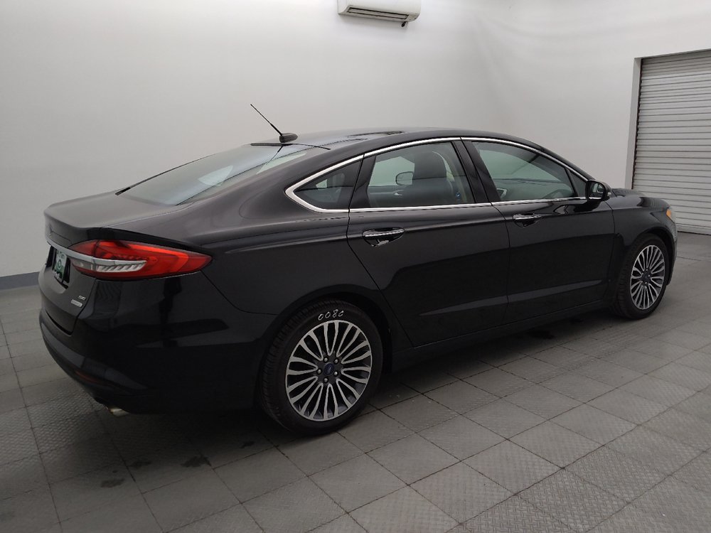 Used 2018 Ford Fusion SE w/ Fusion SE Technology Package FWD image 10