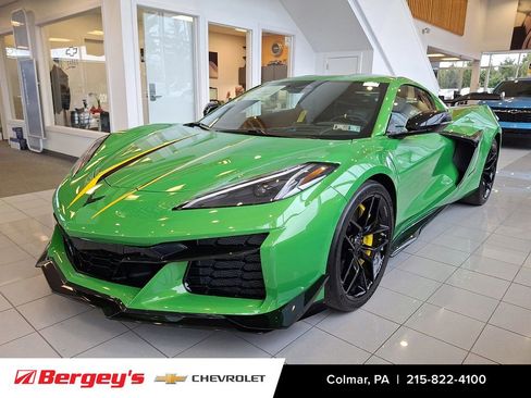 New 2026 Chevrolet Corvette Z06 w/ Z07 Performance Package RWD image 1