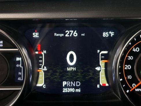Certified 2020 Jeep Wrangler Unlimited Sahara AWD/4WD image 11
