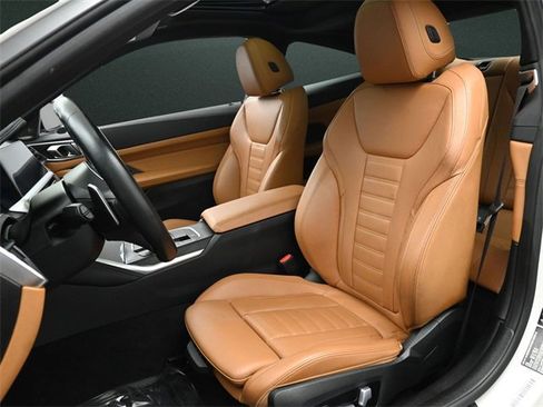 Used 2021 BMW 430i xDrive Coupe w/ M Sport Package image 12