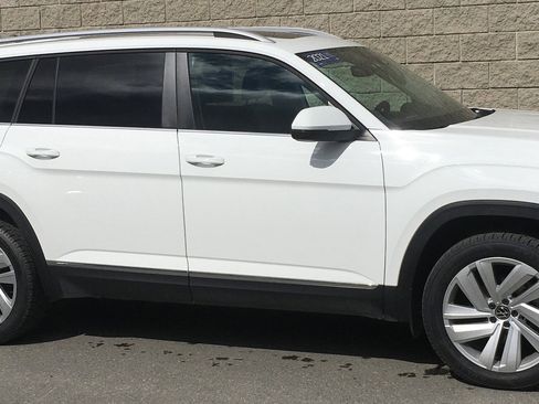 Used 2021 Volkswagen Atlas SEL image 3