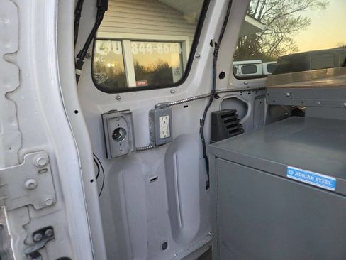 Used 2013 Ford E-350 and Econoline 350 Extended Super Duty w/ PWR Group image 27