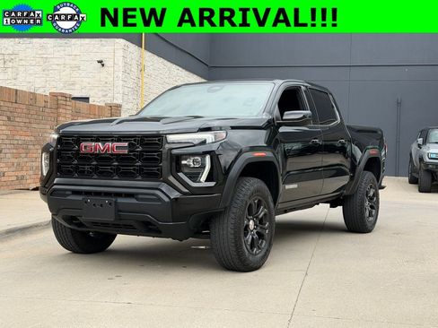 Used 2023 GMC Canyon Elevation w/ Trailering Package image 1