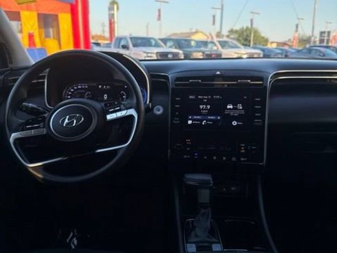 Used 2024 Hyundai Tucson SEL AWD/4WD image 9