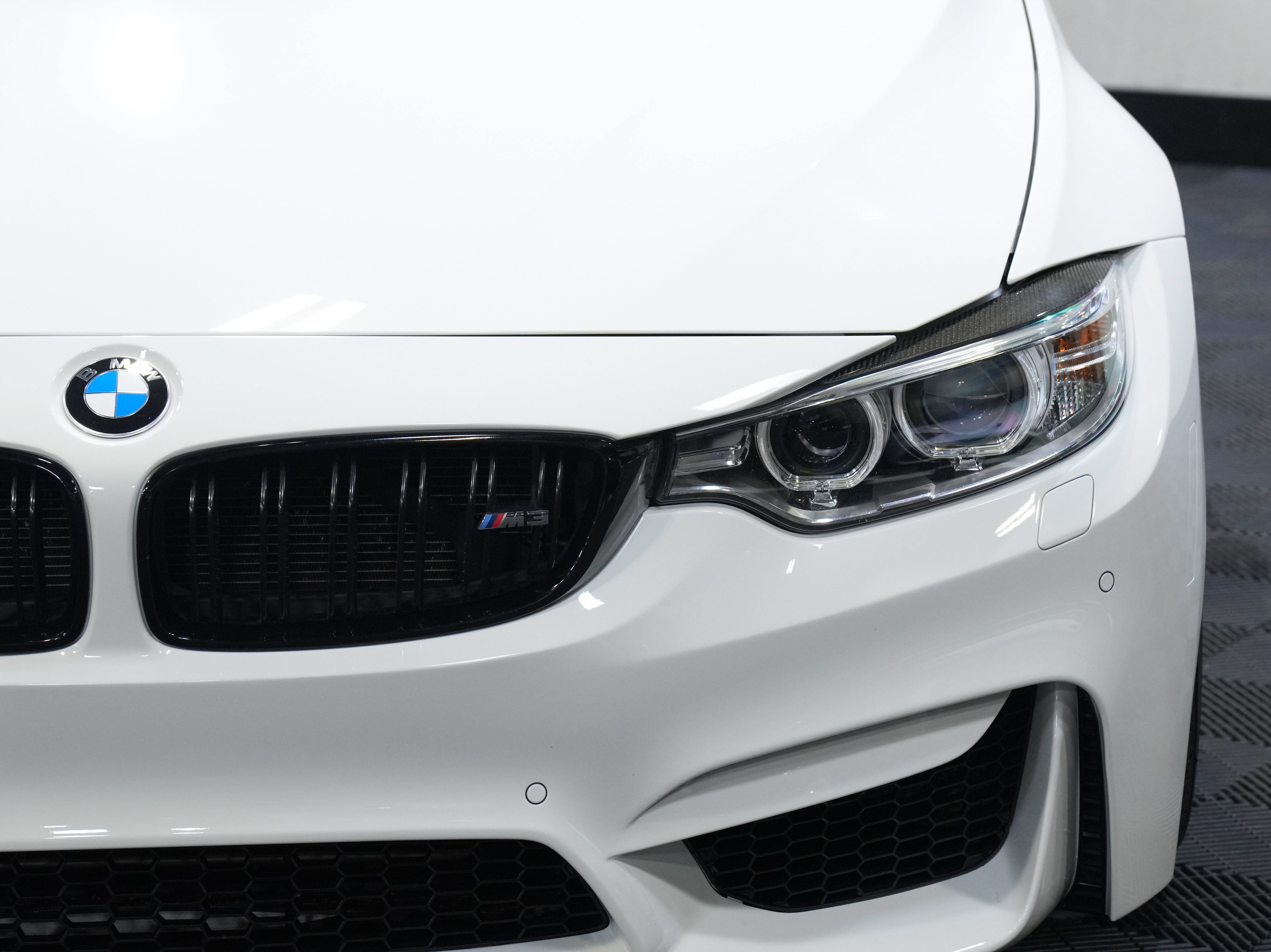 Used 2017 BMW M3 RWD image 10