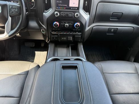 Used 2021 GMC Sierra 1500 SLT w/ SLT Premium Plus Package AWD/4WD image 23