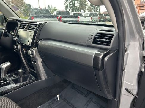 Used 2024 Toyota 4Runner TRD Off-Road AWD/4WD image 26