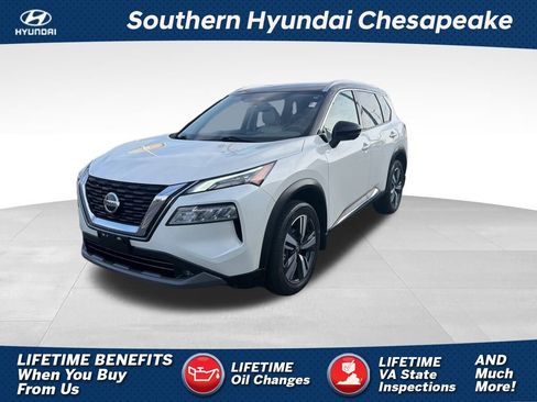 Used 2021 Nissan Rogue SL image 1