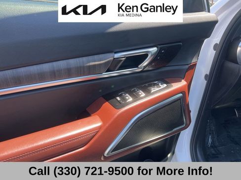 Certified 2024 Kia Telluride SX w/ Towing Package AWD/4WD image 27