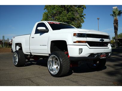 Used 2017 Chevrolet Silverado 1500 LT w/ LT Convenience Package