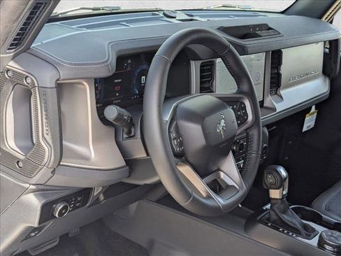 New 2025 Ford Bronco Outer Banks image 3