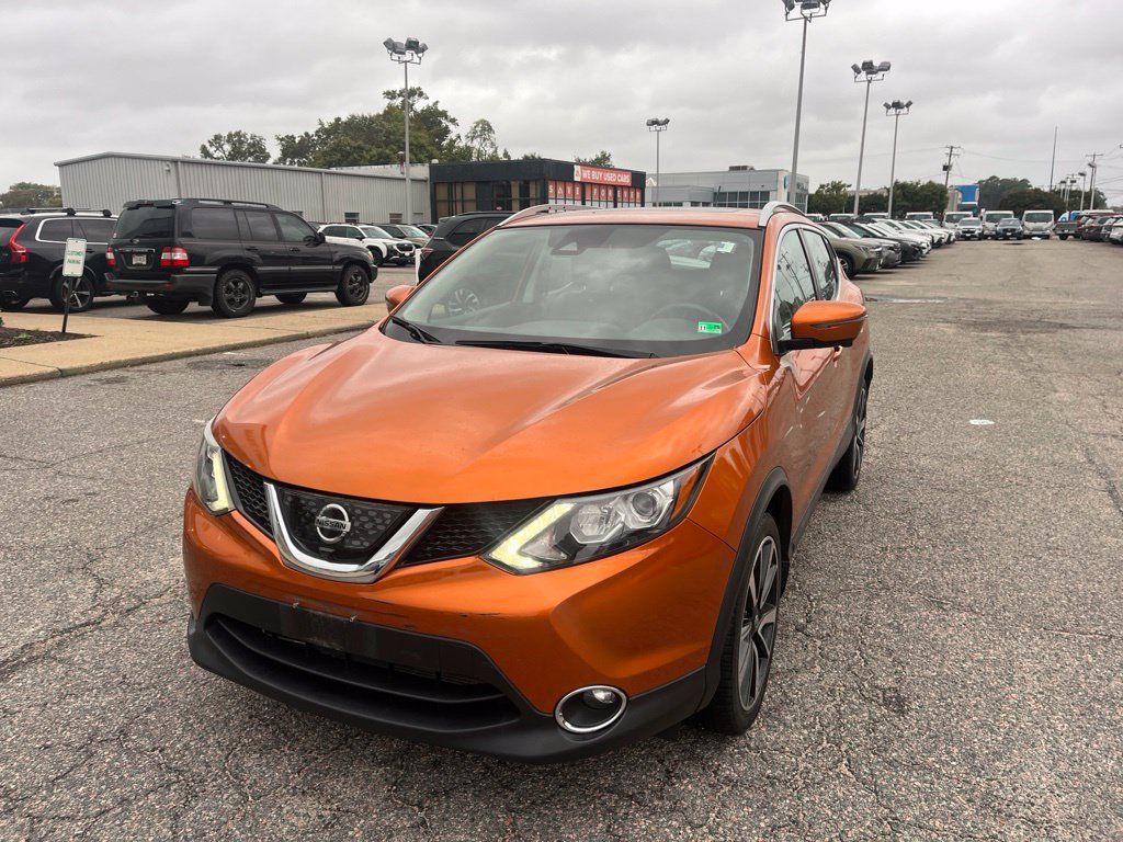 Used 2017 Nissan Rogue Sport SL w/ SL Premium Package AWD/4WD image 7