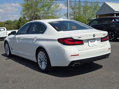 Used 2023 BMW 530i xDrive AWD/4WD image 17