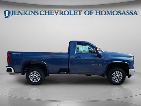 New 2025 Chevrolet Silverado 2500 LT image 3