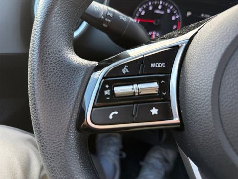 Certified 2023 Kia Forte LXS image 27