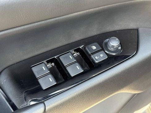 Certified 2025 MAZDA CX-5 AWD 2.5 S w/ Preferred Package image 19