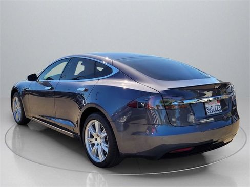 Used 2021 Tesla Model S Performance image 5