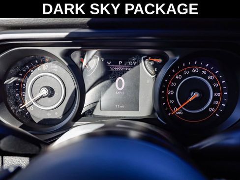 New 2025 Jeep Gladiator Sport image 24