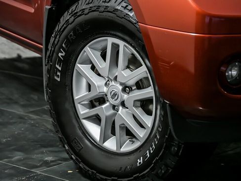 Used 2016 Nissan Frontier SV w/ SV Value Truck Package image 3