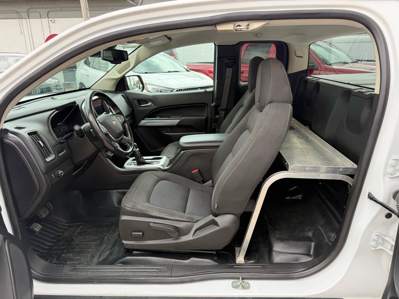 Used 2022 Chevrolet Colorado LT w/ Fleet Safety Package RWD image 14