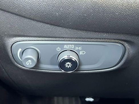 Certified 2023 Chevrolet Equinox LS w/ Driver Confidence II Package AWD/4WD image 21