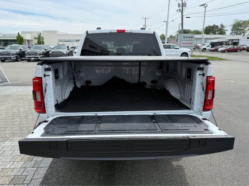 Used 2022 Ford F150 XL w/ STX Black Appearance Package AWD/4WD image 8