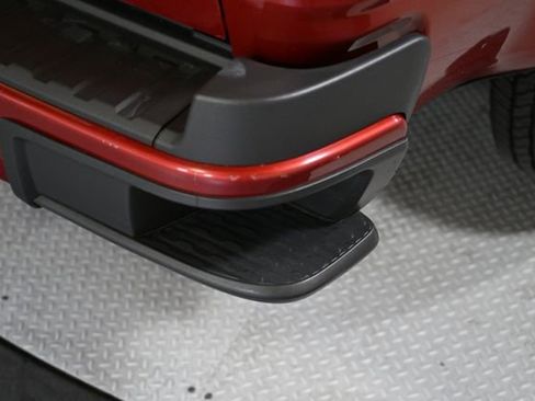 Used 2016 Chevrolet Colorado LT w/ LT Convenience Package image 15