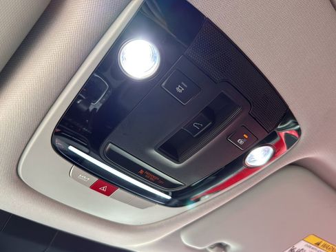 Used 2025 Kia Seltos EX w/ EX Sunroof Package FWD image 22