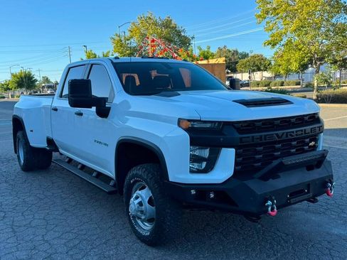 Used 2022 Chevrolet Silverado 3500 W/T AWD/4WD image 1