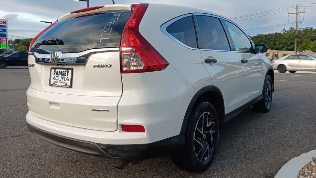 Used 2016 Honda CR-V SE image 5