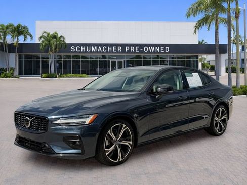 Certified 2024 Volvo S60 B5 Plus w/ Climate Package FWD image 3
