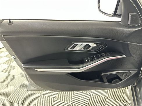 Used 2023 BMW 330i Sedan image 23