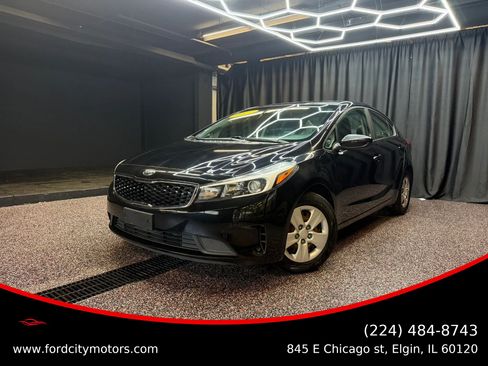 Used 2017 Kia Forte LX FWD image 35