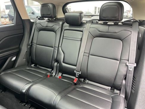 Used 2023 Lincoln Corsair AWD w/ Equipment Group 101A image 13