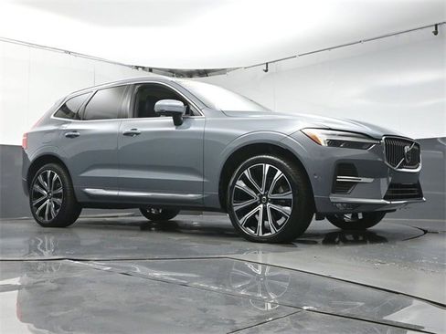 Certified 2023 Volvo XC60 B5 Ultimate image 42