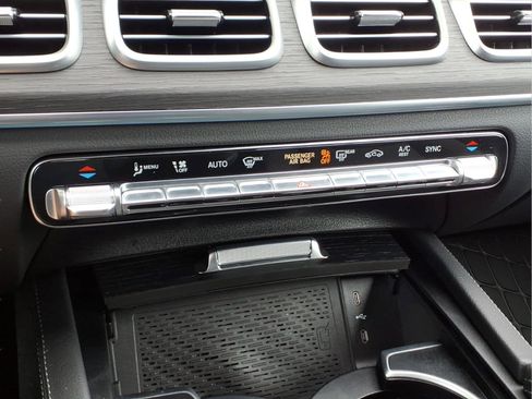 Certified 2025 Mercedes-Benz GLE 350 4MATIC image 19