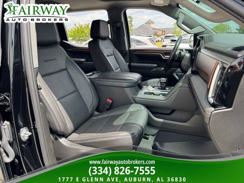Used 2023 GMC Sierra 1500 Denali AWD/4WD image 13