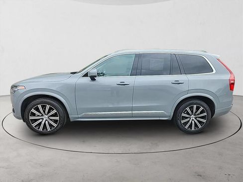 Certified 2025 Volvo XC90 B5 Core w/ Climate Package AWD/4WD image 2