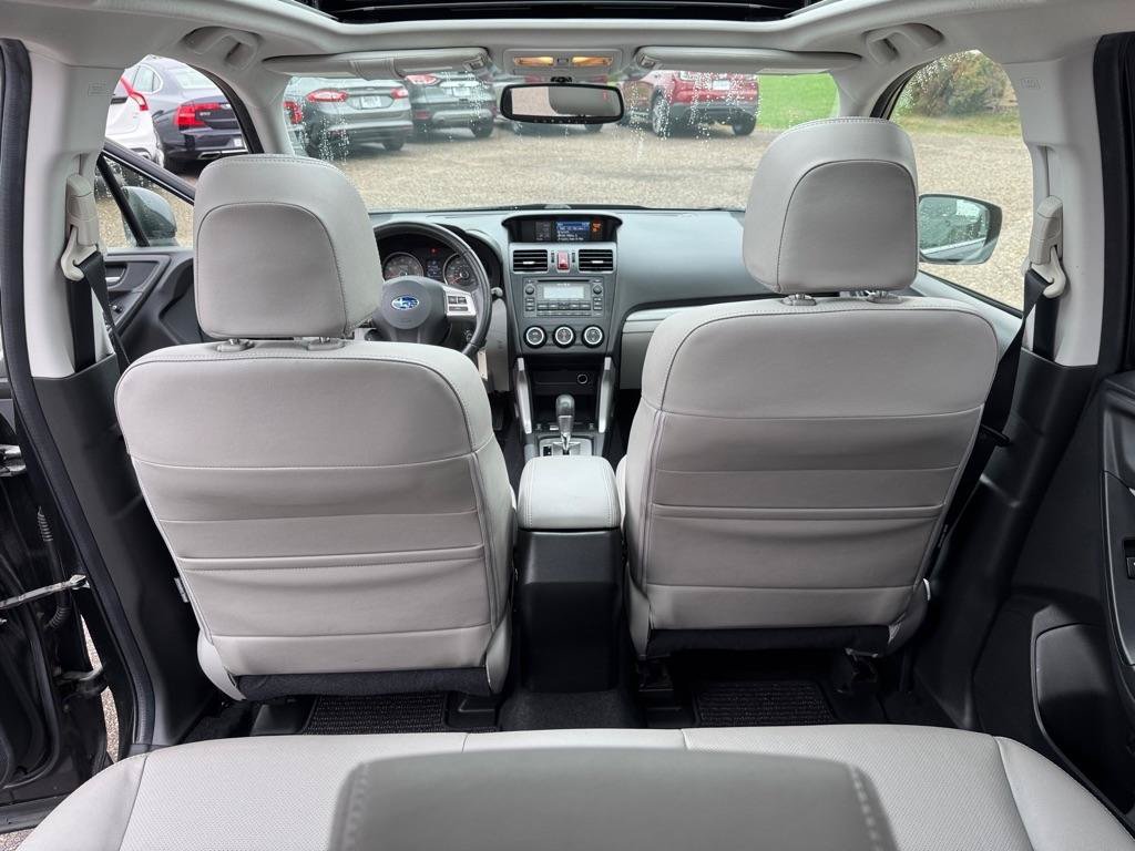 Used 2014 Subaru Forester 2.5i Limited AWD/4WD image 21