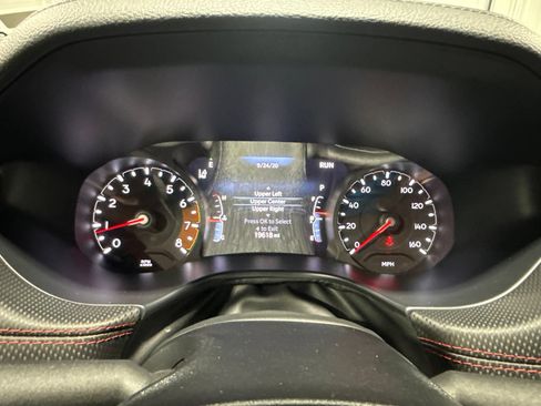Used 2026 Jeep Compass Trailhawk AWD/4WD image 27