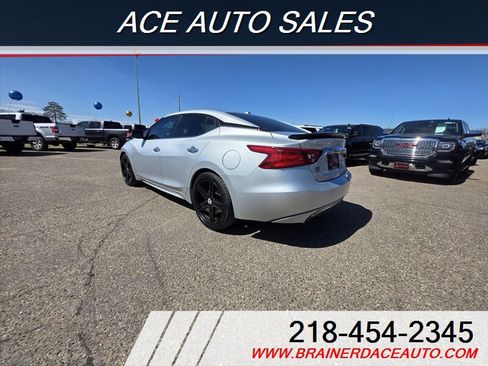 Used 2018 Nissan Maxima 3.5 SV FWD image 3