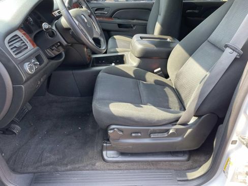 Used 2011 Chevrolet Tahoe LS w/ Regional Value Package RWD image 22