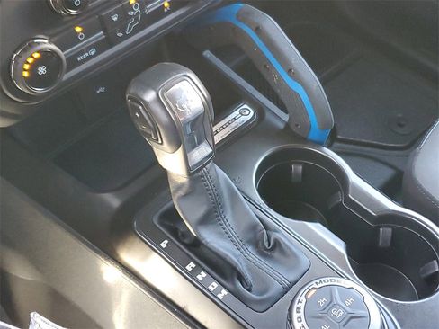 Used 2022 Ford Bronco Black Diamond image 27