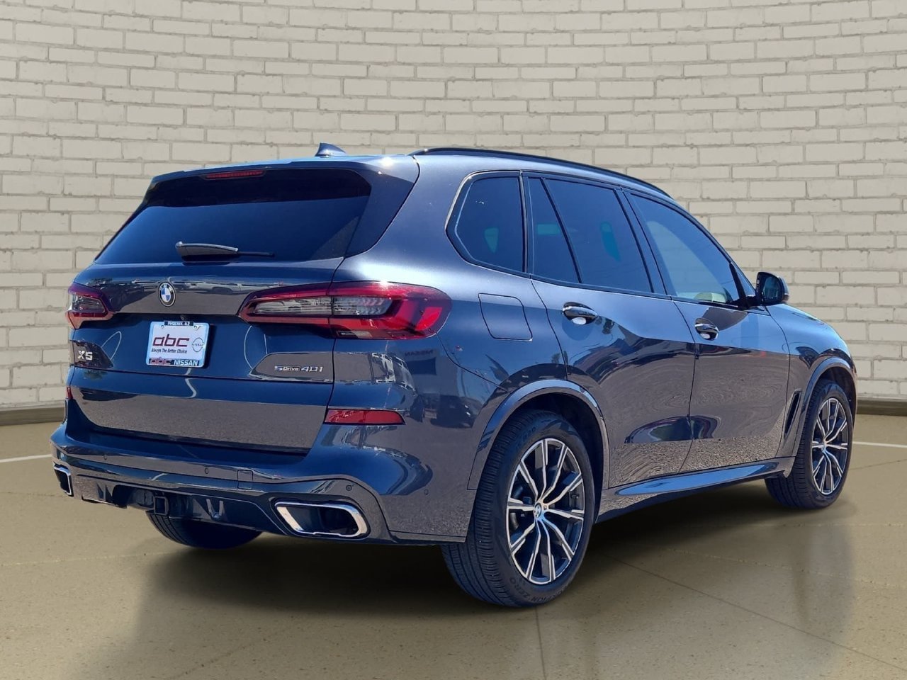 Used 2020 BMW X5 sDrive40i w/ M Sport Package RWD image 5