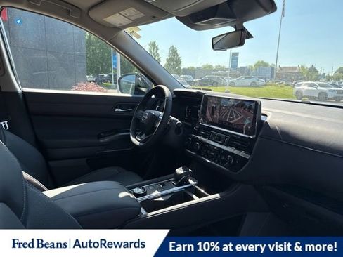 New 2026 Nissan Pathfinder SL AWD/4WD image 10
