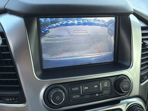 Used 2018 Chevrolet Tahoe LT AWD/4WD image 23