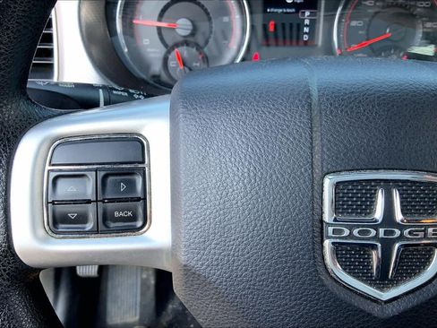Used 2014 Dodge Charger SE RWD image 24