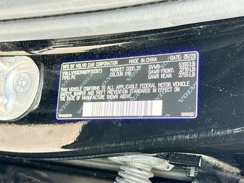 Used 2023 Volvo S90 B6 Plus image 36