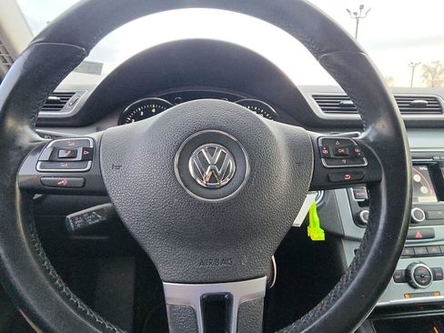 Used 2013 Volkswagen CC Lux image 12