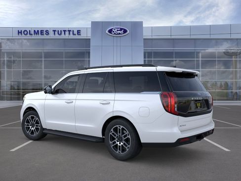 New 2026 Ford Expedition Active AWD/4WD image 4